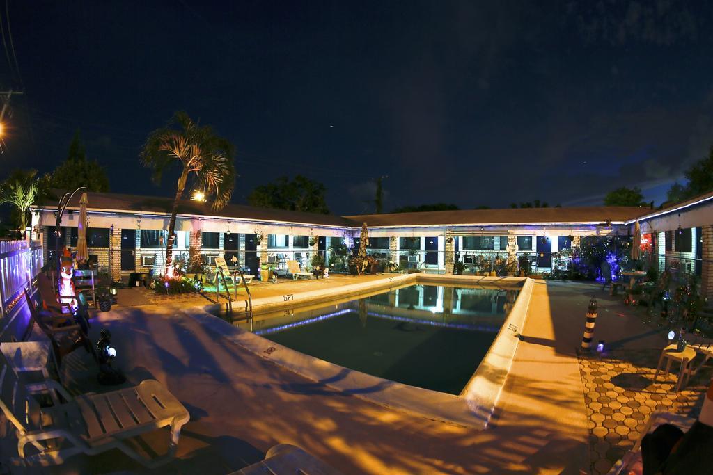 Adobe Hacienda Motel Hollywood Esterno foto